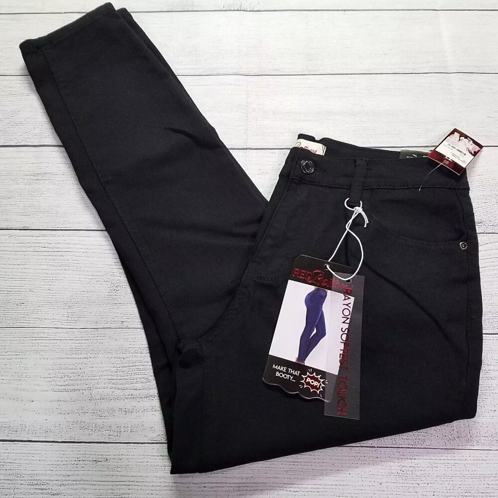 Red Bottoms Soft Touch Skinny Jeans Juniors Size 13/31 Black
